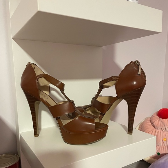 Guess high heel sandals - Picture 3 of 5